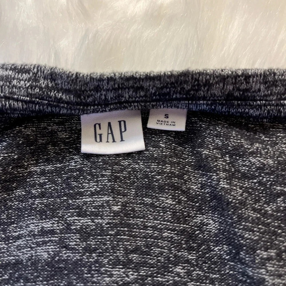 GAP Front Knot Tank - Picture 3 of 4